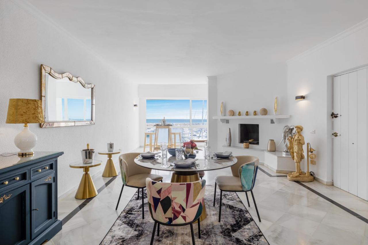 Appartement Luxurious Frontline Penthouse In Puerto Banus à Marbellac Extérieur photo
